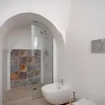 Guesthost - Borgo Lucia Trulli With Pool *