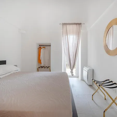 Guesthost - Borgo Lucia Trulli With Pool