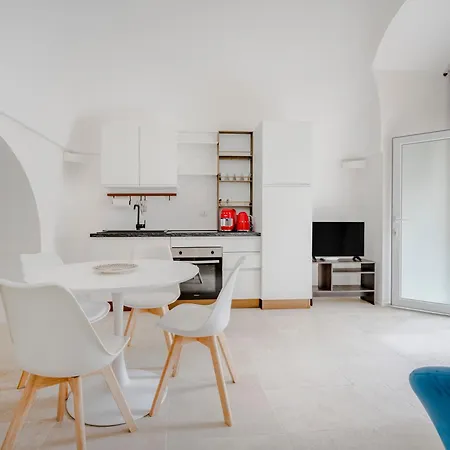 Дом отдыха Guesthost - Borgo Lucia Trulli With Pool *