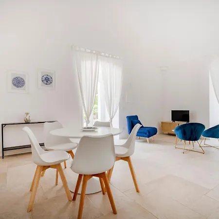 Guesthost - Borgo Lucia Trulli With Pool Dom wakacyjny Selva Di Fasano