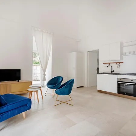 Guesthost - Borgo Lucia Trulli With Pool *